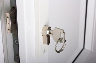 Locksmith Services Door Test